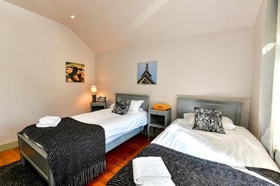Quirky 4 Bedroom Apartment With Terrace カーディフ エクステリア 写真